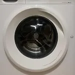 London Heathrow Airport Apartment Voyager House Terminal 12345 - Ev Electric And Parking Available!