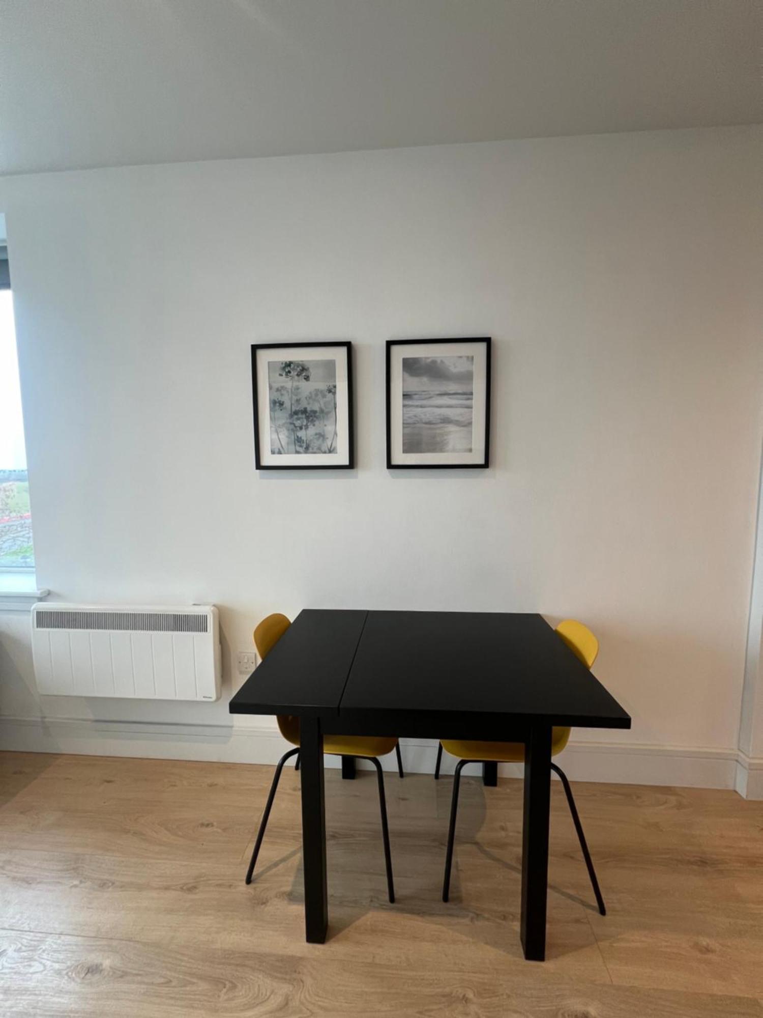 London Heathrow Airport Voyager House Terminal 12345 - Ev Electric And Parking Available! Apartment Hillingdon